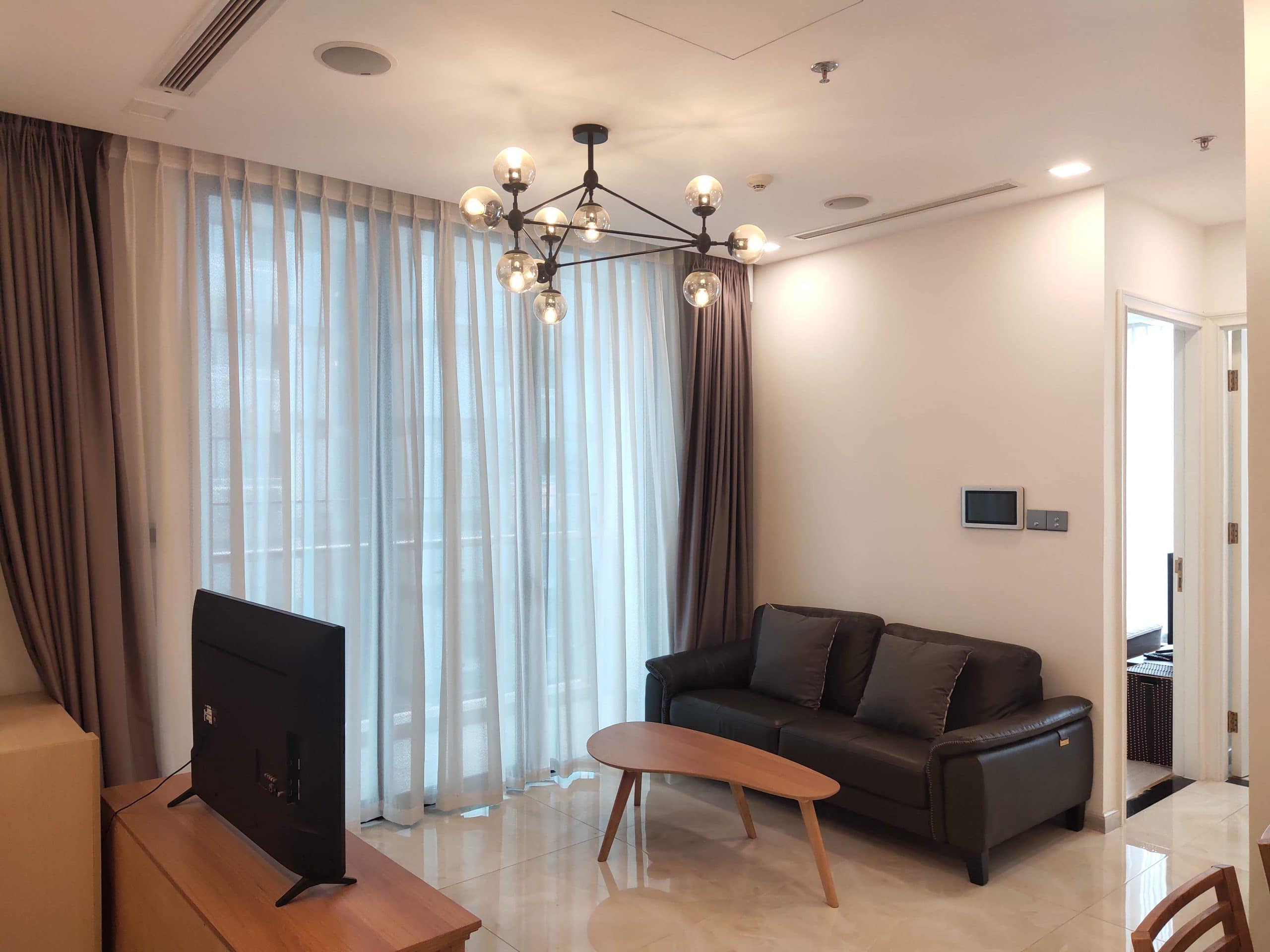 NO ONE CAN RESIST THE CHARMING OF THIS VINHOMES GOLDEN RIVER APARTMENT